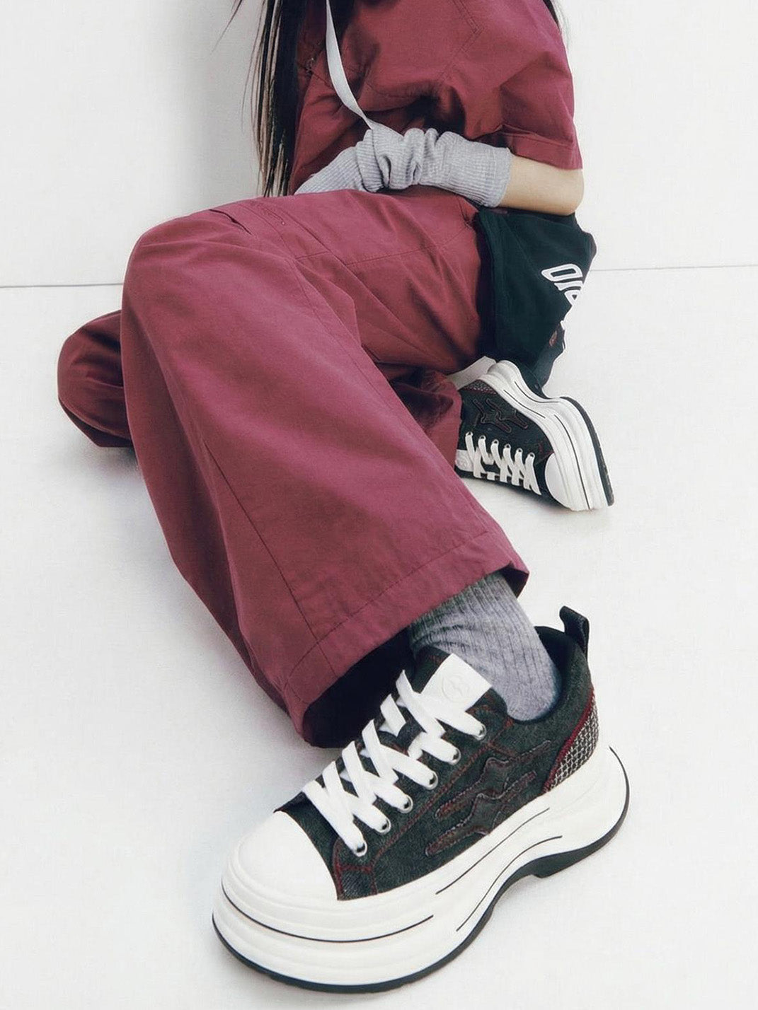 Black-Red 7 cm Layered Canvas Sneakers