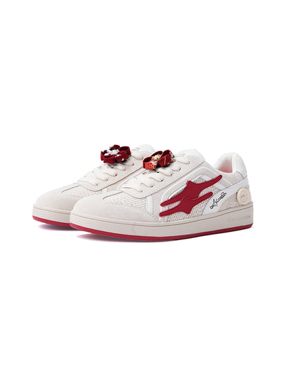 Red-Accent Retro Training Sneakers