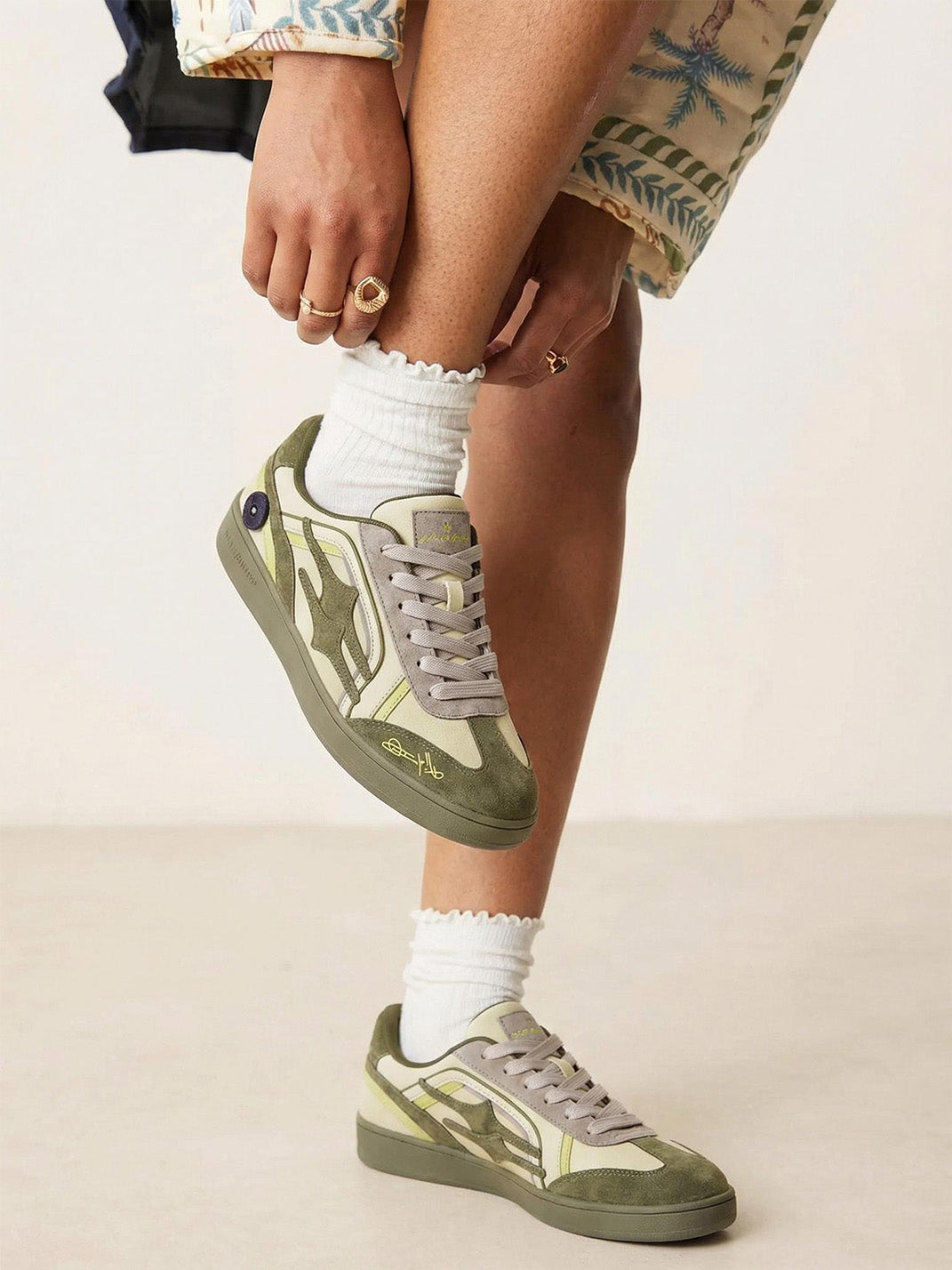 Olive Flame-Panel Low-Profile Trainers