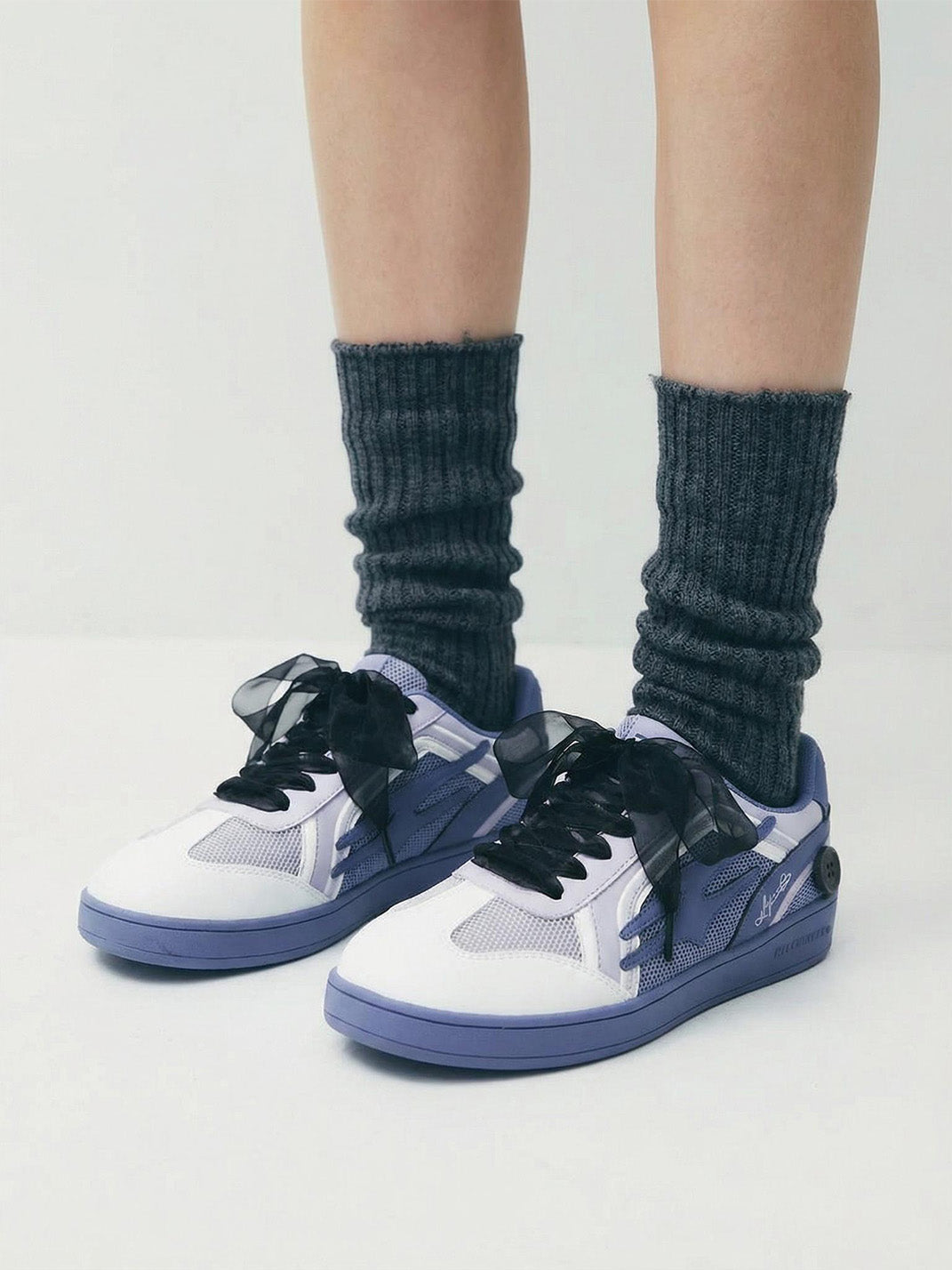 Wisteria Bow-Lace Retro Court Sneakers