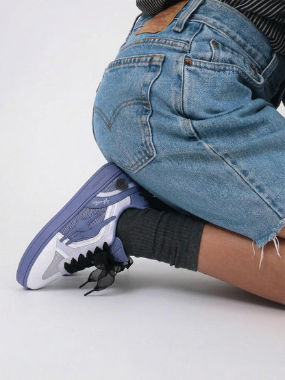 Wisteria Bow-Lace Retro Court Sneakers
