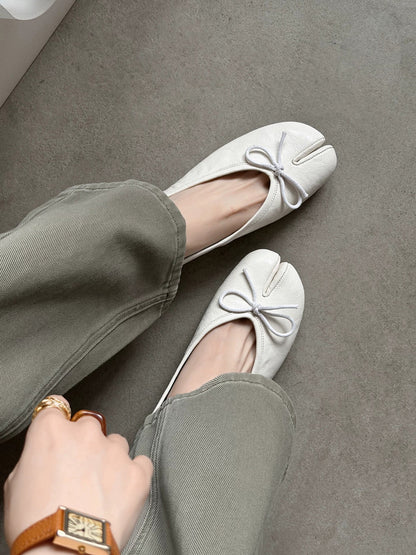 Split-Toe Leather Ballet Flats