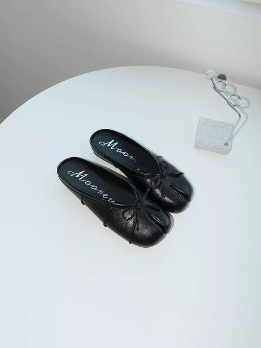 Bow-Strap Tabi-Toe Slip-On Mules