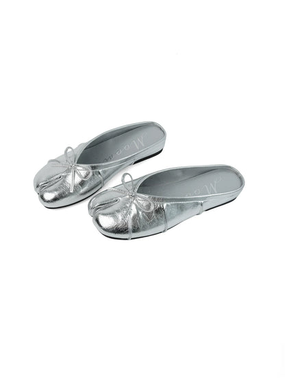 Bow-Strap Tabi-Toe Slip-On Mules