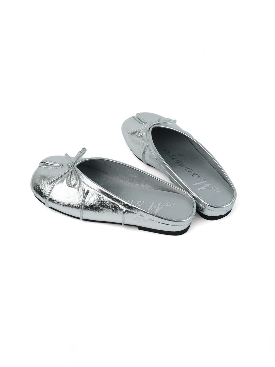 Bow-Strap Tabi-Toe Slip-On Mules