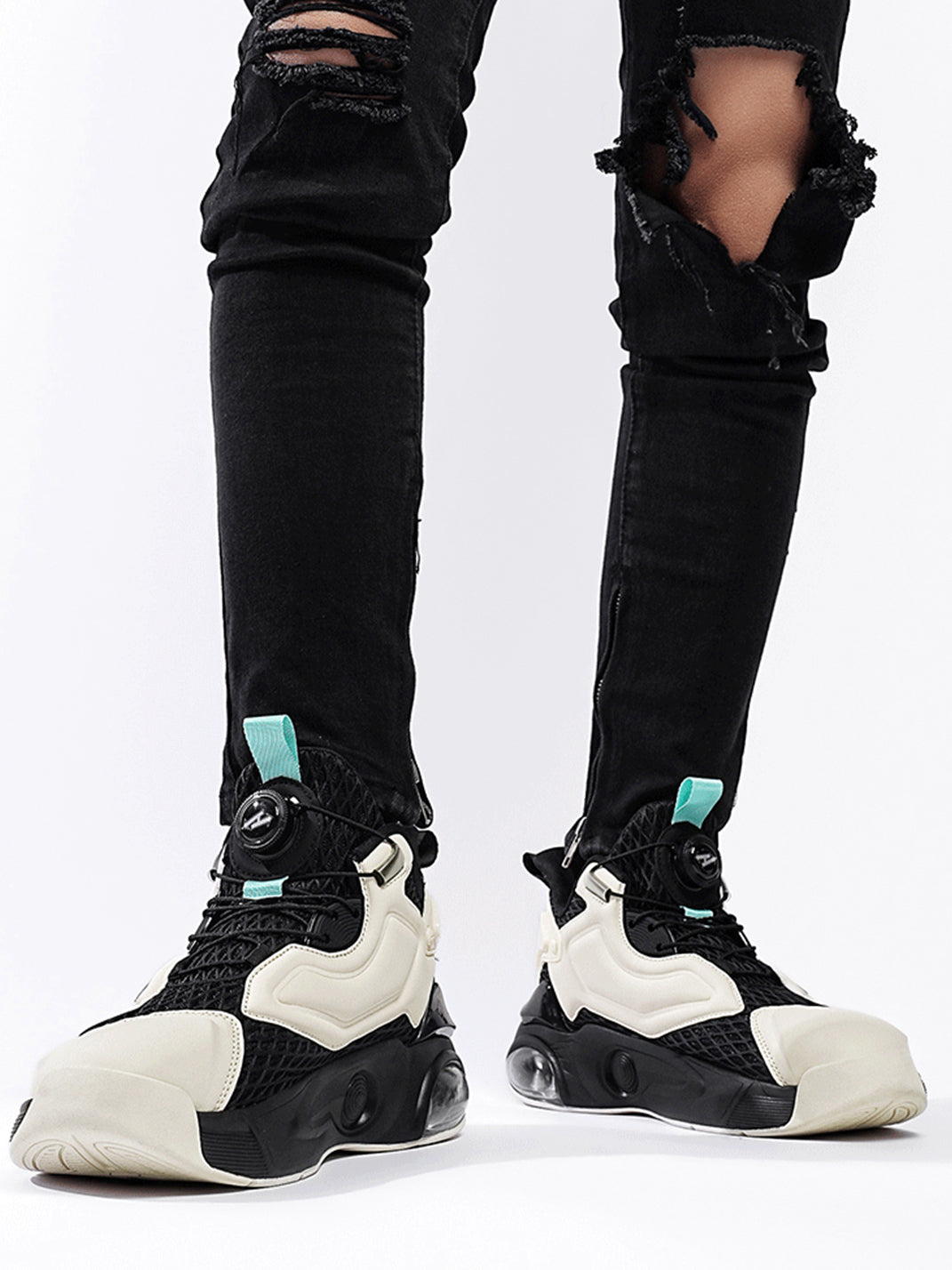 Black Air-Cushion Runner Sneakers