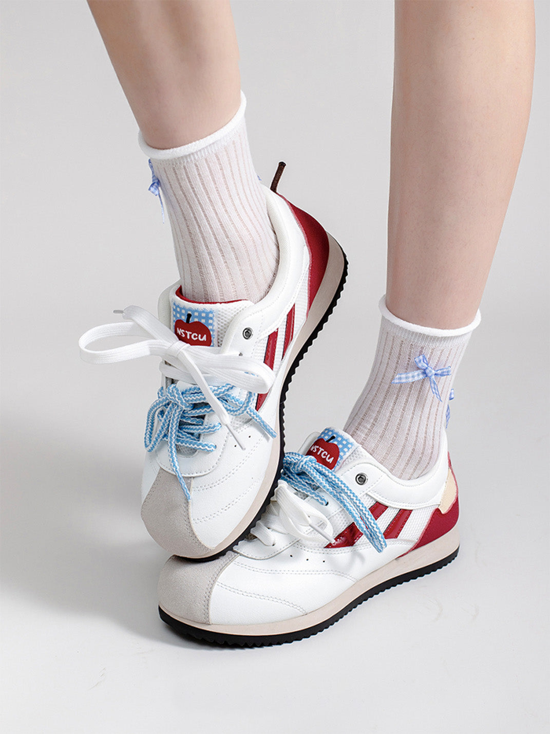 Apple-Detail Mesh Retro Runner Sneakers
