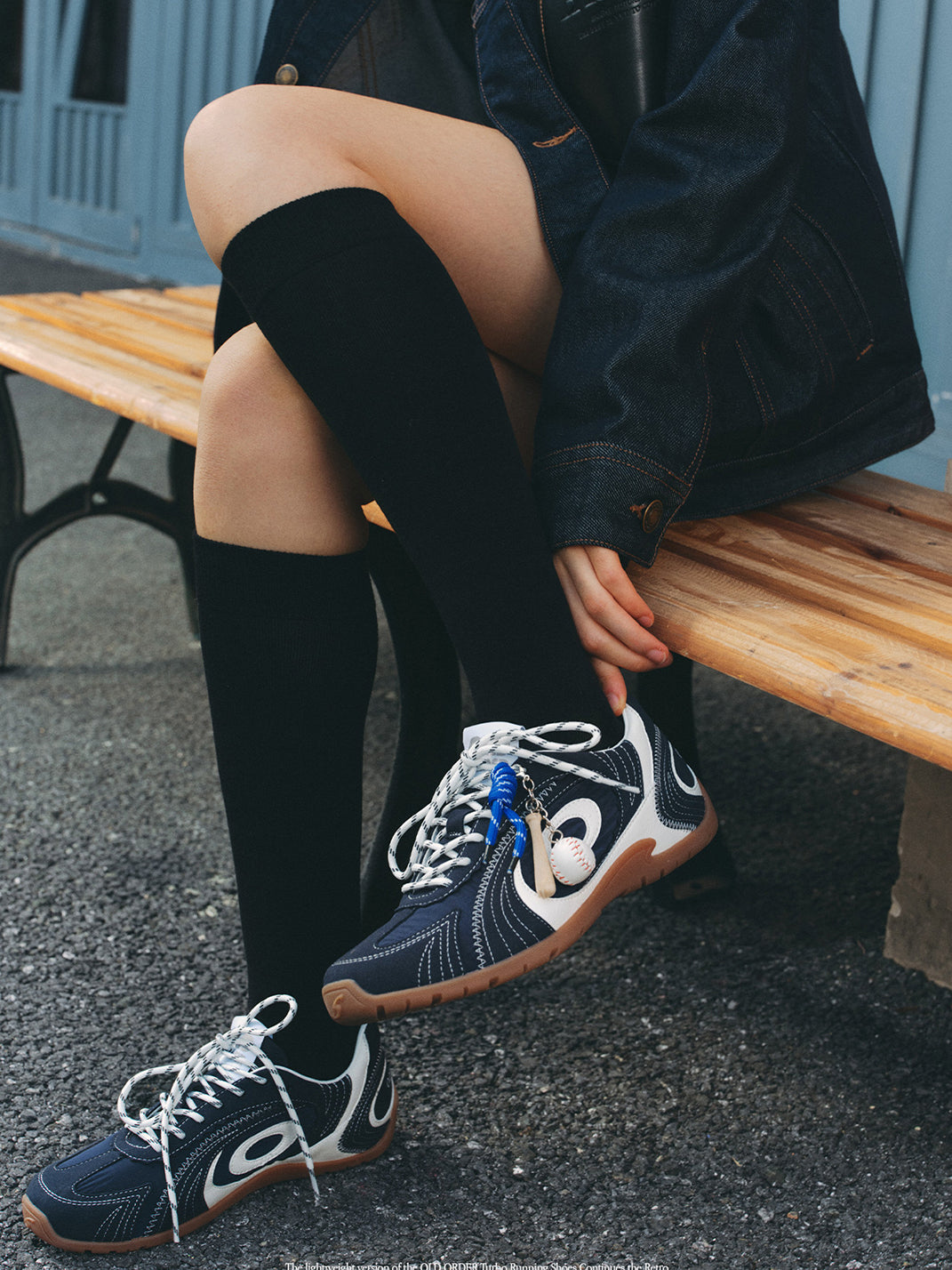 Navy Swirl-Panel Low-Profile Trainers