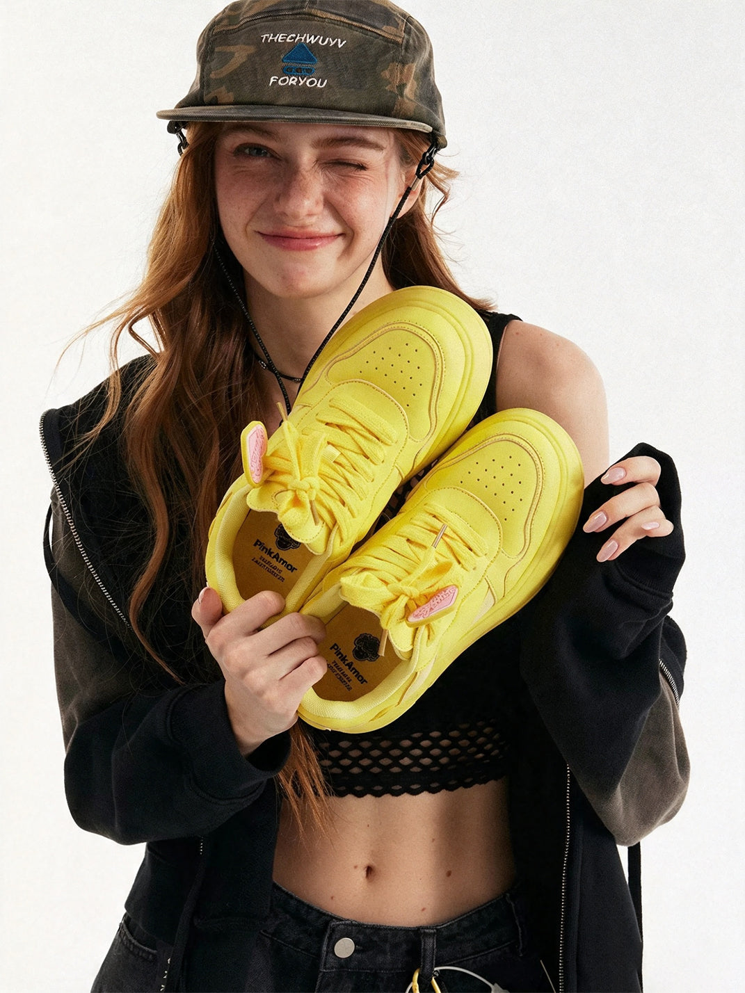 Cupid-Heart Monochrome Platform Sneakers