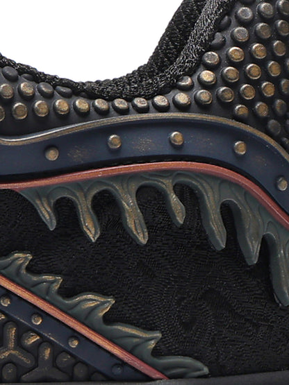 Black Dragon-Scale Gum-Sole Low-Top Sneakers