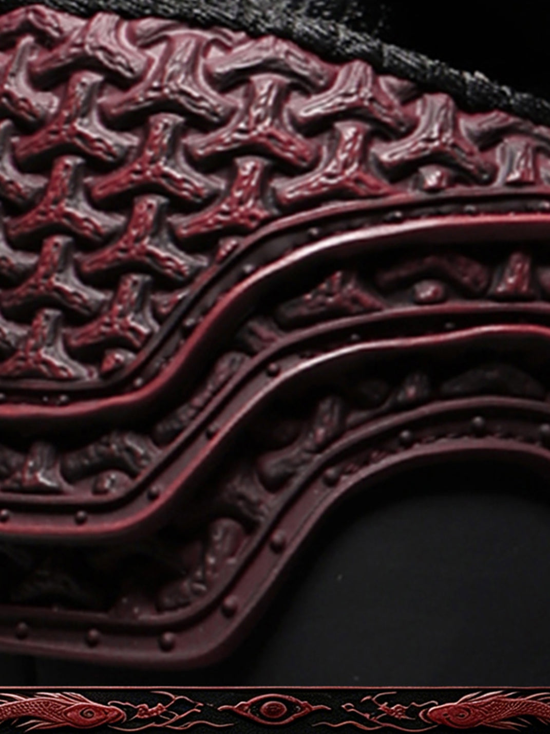 Crimson Jin Yi Wei Embossed Low-Top Sneakers
