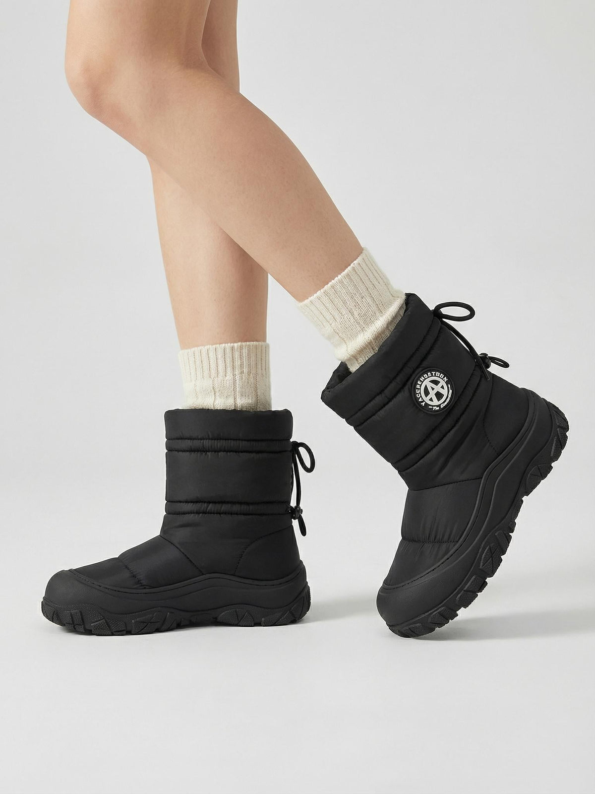 Silver Drawstring Puffer Snow Boots