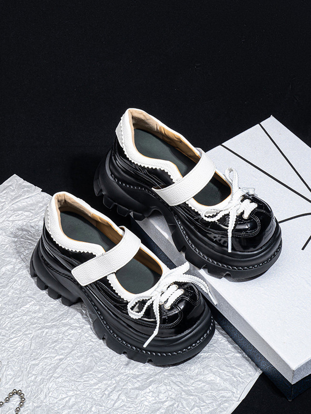 Contrast-Strap Glossy Platform Mary Janes