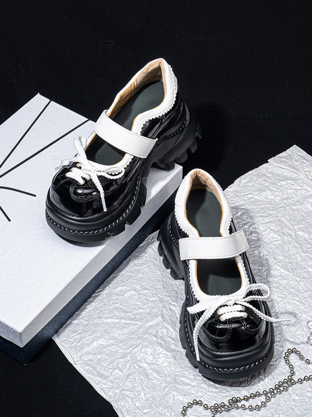 Contrast-Strap Glossy Platform Mary Janes
