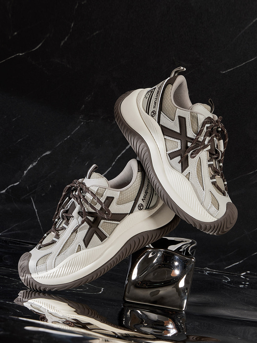 Star-Lace Wave-Sole Chunky Sneakers