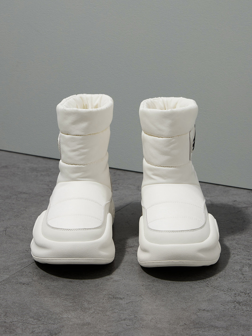 White Padded Mid-Calf Snow Boots