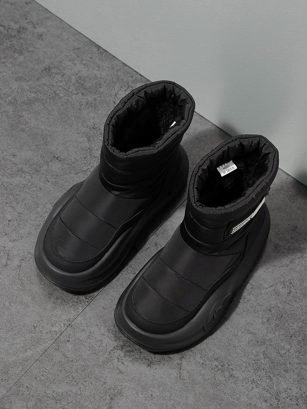 White Padded Mid-Calf Snow Boots